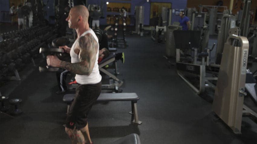 Dumbbell clean, position 2